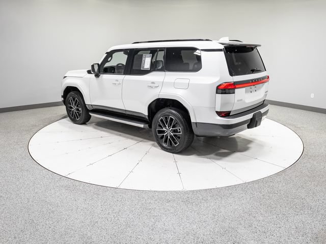 Used 2025 Lexus GX 550 w/ Accessory Package (Z1) AWD/4WD image 33