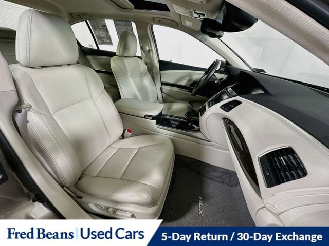 Used 2017 Acura RLX w/ Technology Package FWD image 34