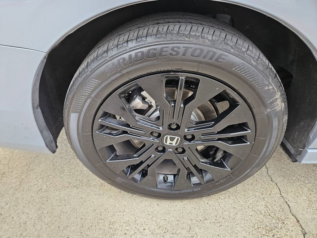 Used 2025 Honda Odyssey Sport-L image 26