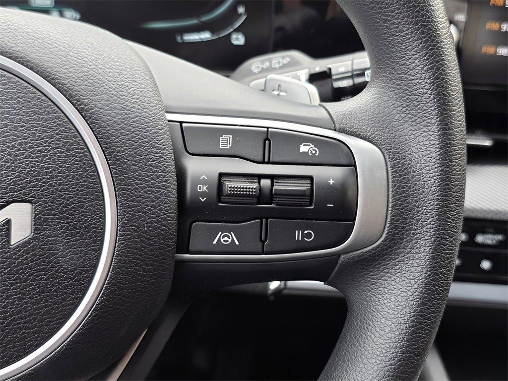 Used 2024 Kia Sportage LX image 27