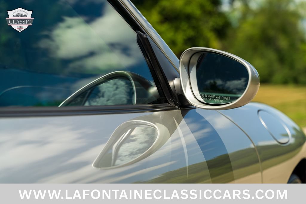 Used 2002 Porsche 911 Carrera RWD image 46