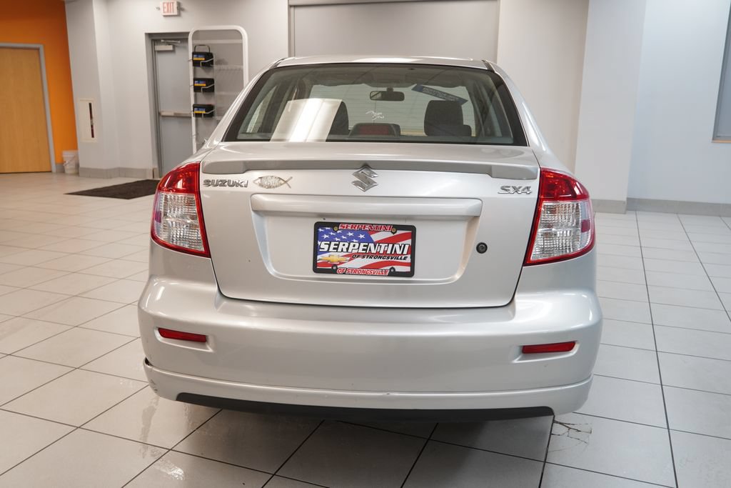 Used 2008 Suzuki SX4 Sedan FWD image 8