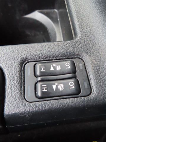 Used 2016 Subaru Crosstrek 2.0i Premium w/ Moonroof Package image 28