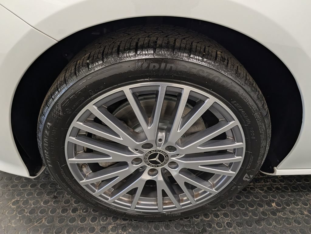 Used 2023 Mercedes-Benz CLA 250 4MATIC image 7