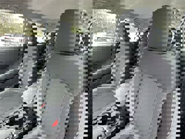 Certified 2025 Subaru Impreza 2.0i image 14