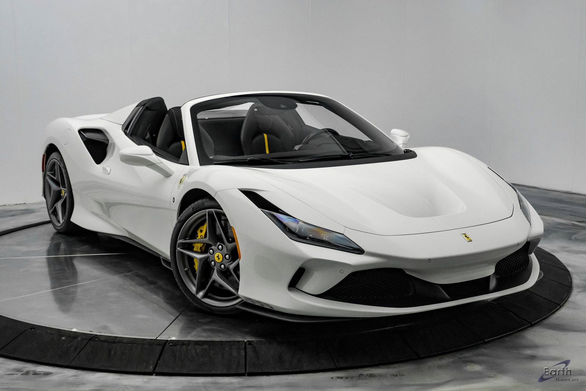 Used 2022 Ferrari F8 Tributo image 42