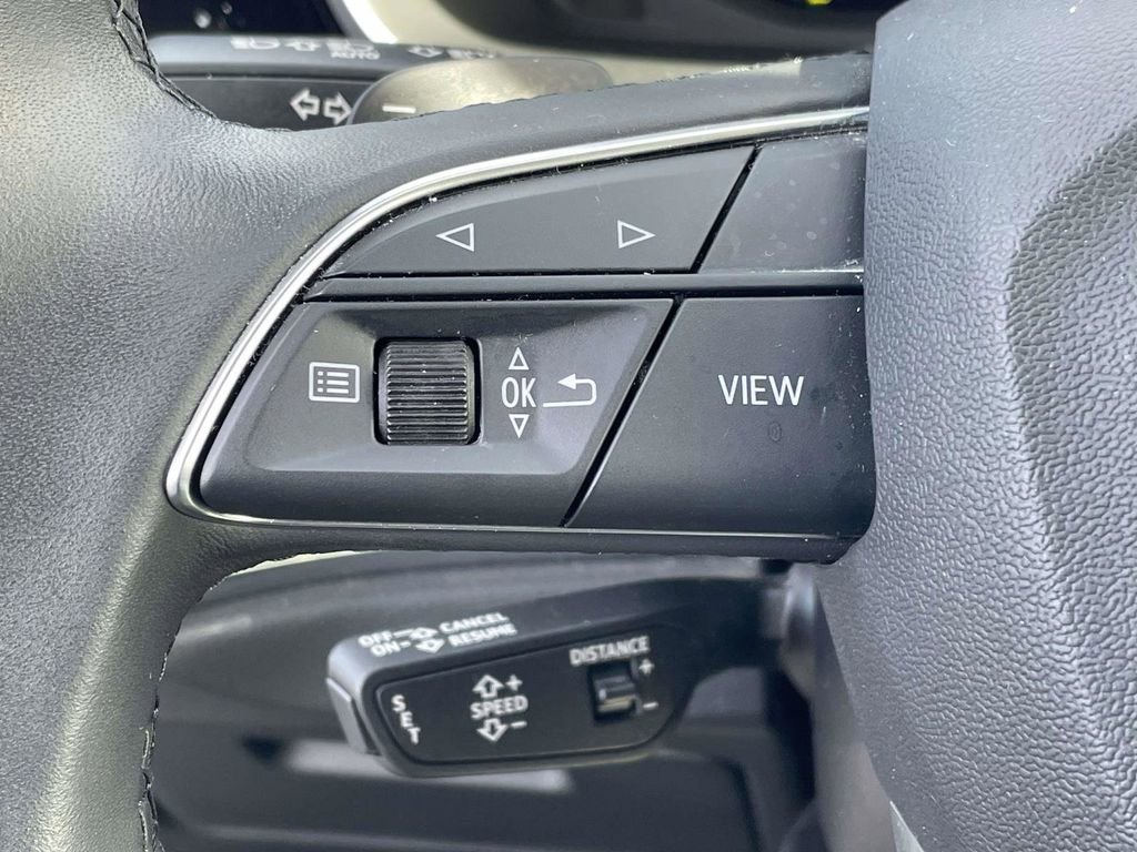 Used 2025 Audi Q3 2.0T Premium image 24