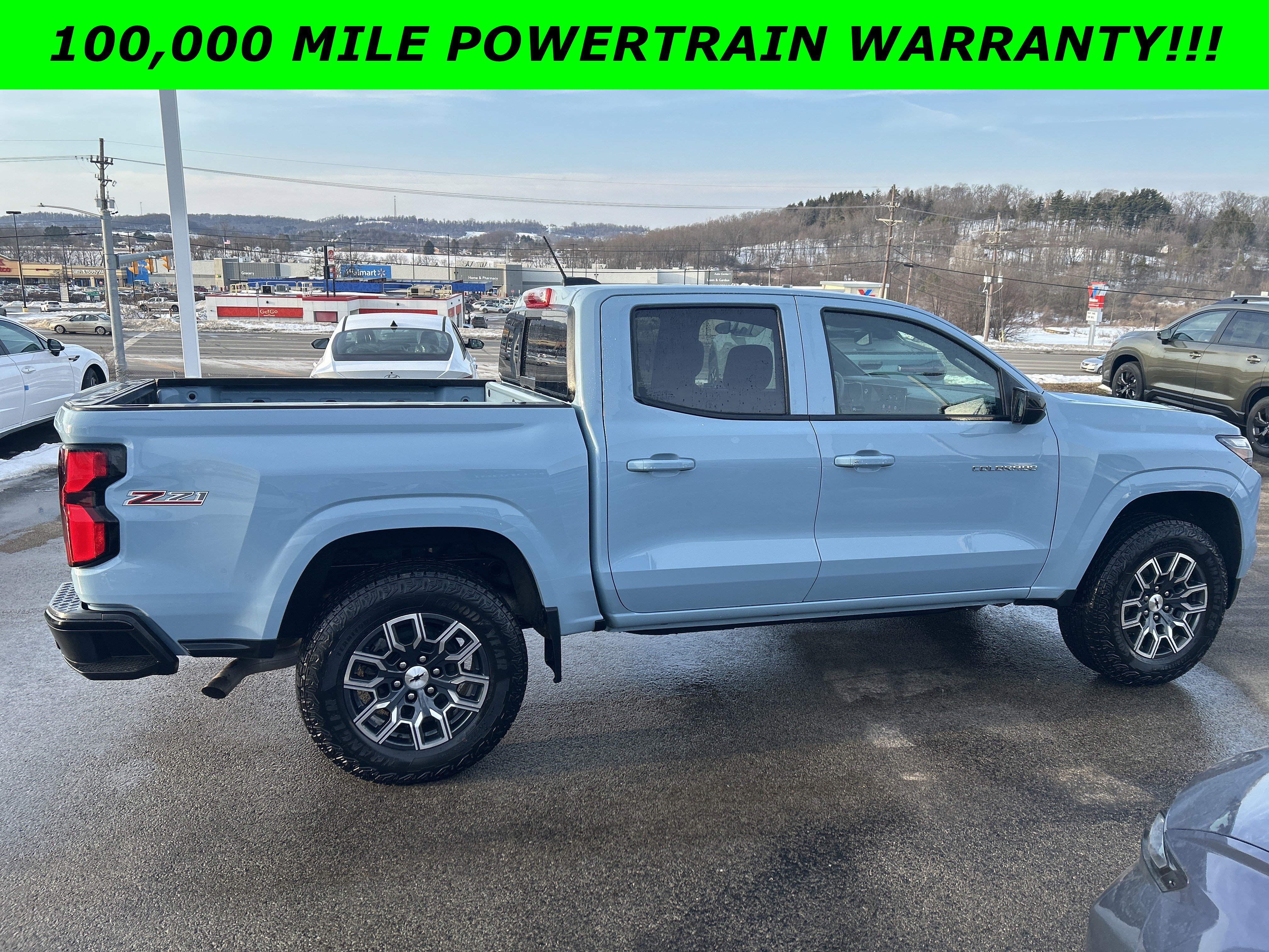 Used 2025 Chevrolet Colorado Z71 w/ Z71 Convenience Package 2 image 4