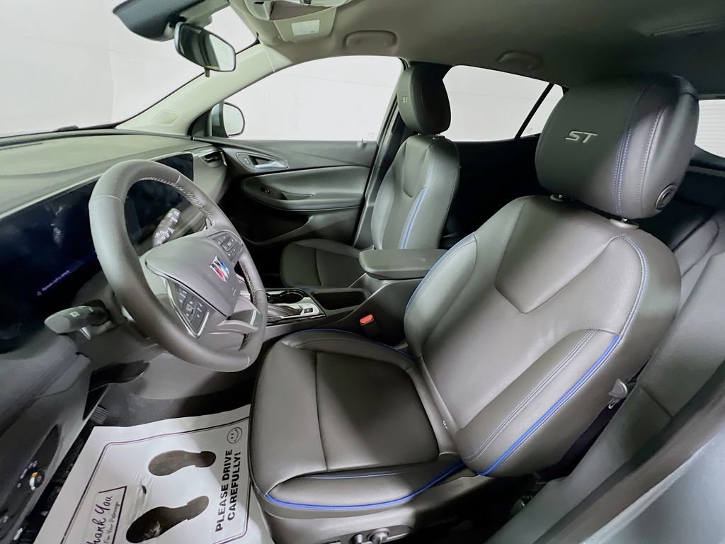 New 2026 Buick Encore GX Sport Touring w/ Comfort Package image 17