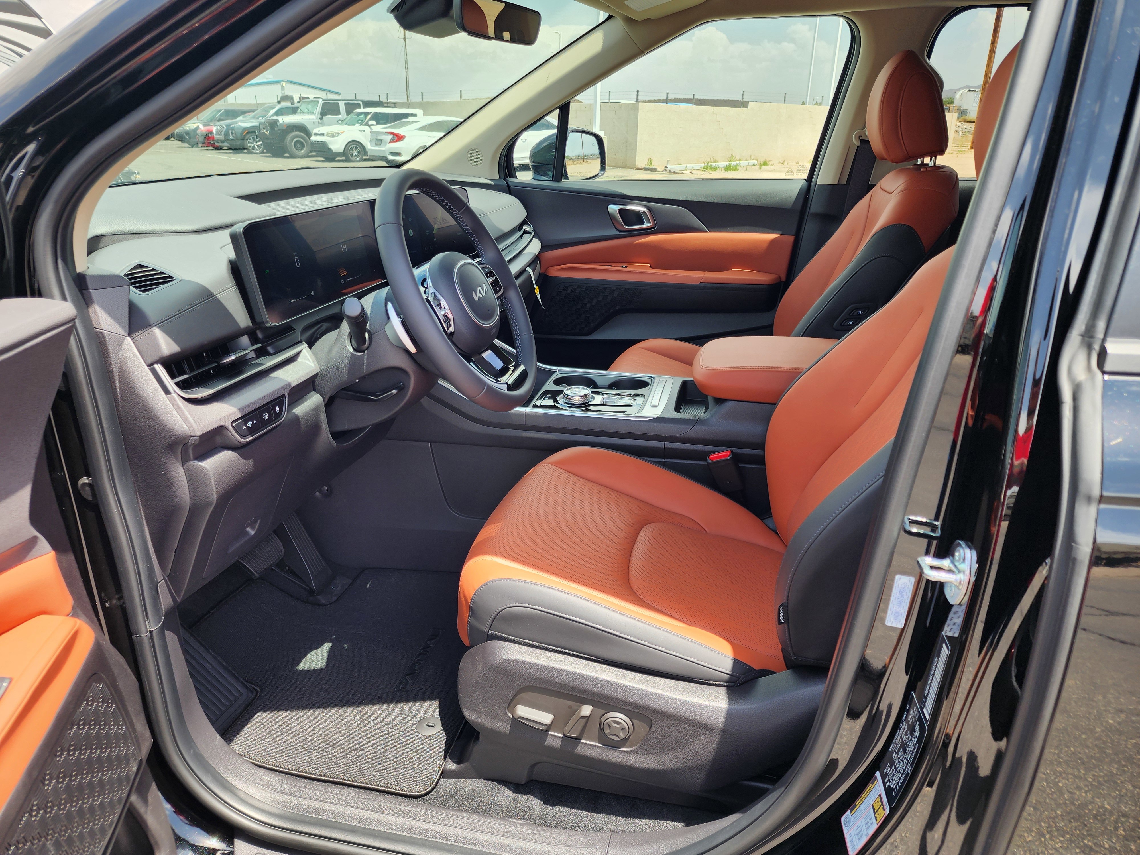 New 2026 Kia Carnival EX image 13