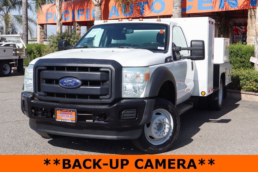 Used 2016 Ford F550 2WD Regular Cab Super Duty image 4