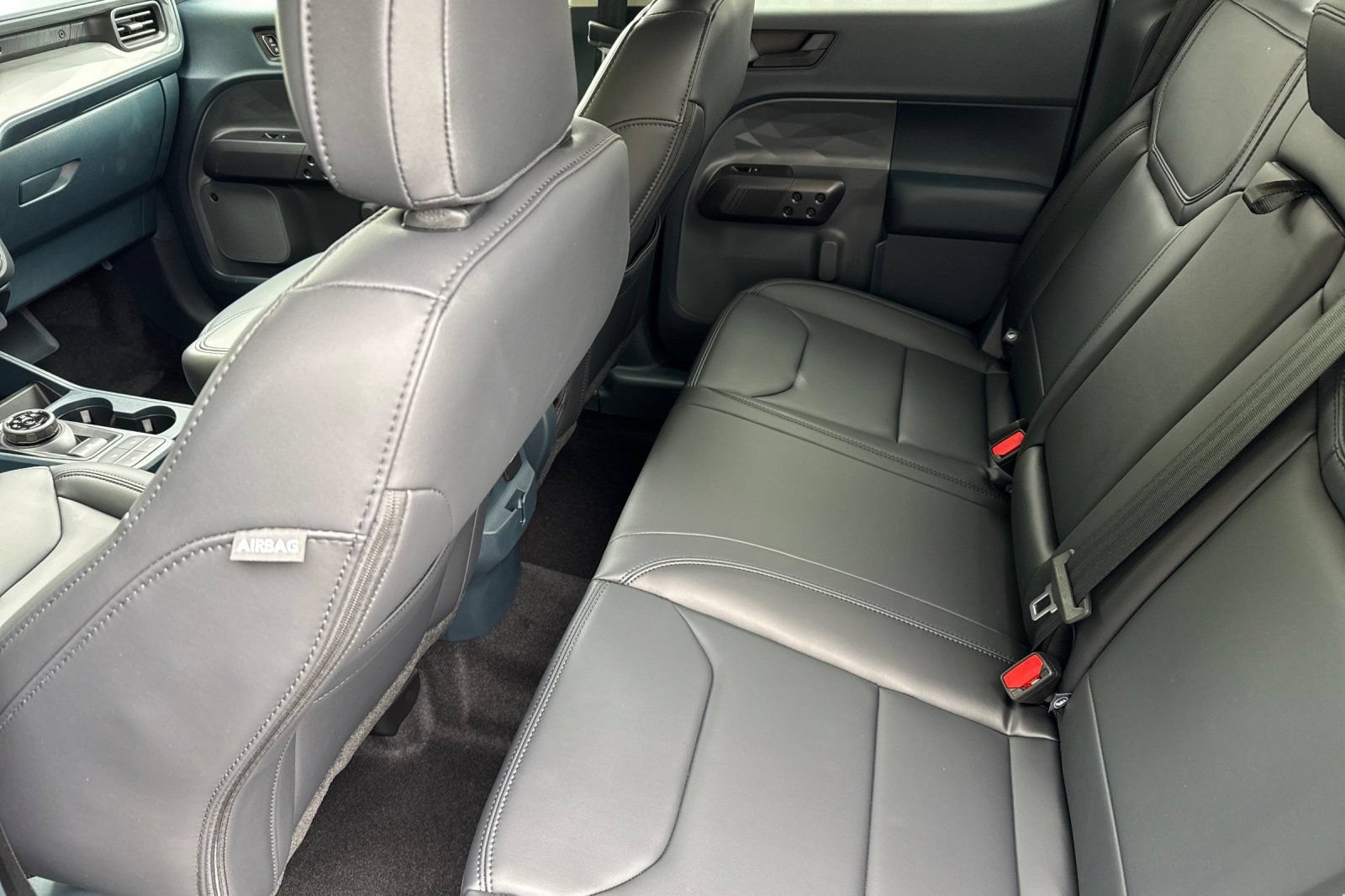 New 2024 Ford Maverick Lariat w/ Black Appearance Package AWD/4WD image 8
