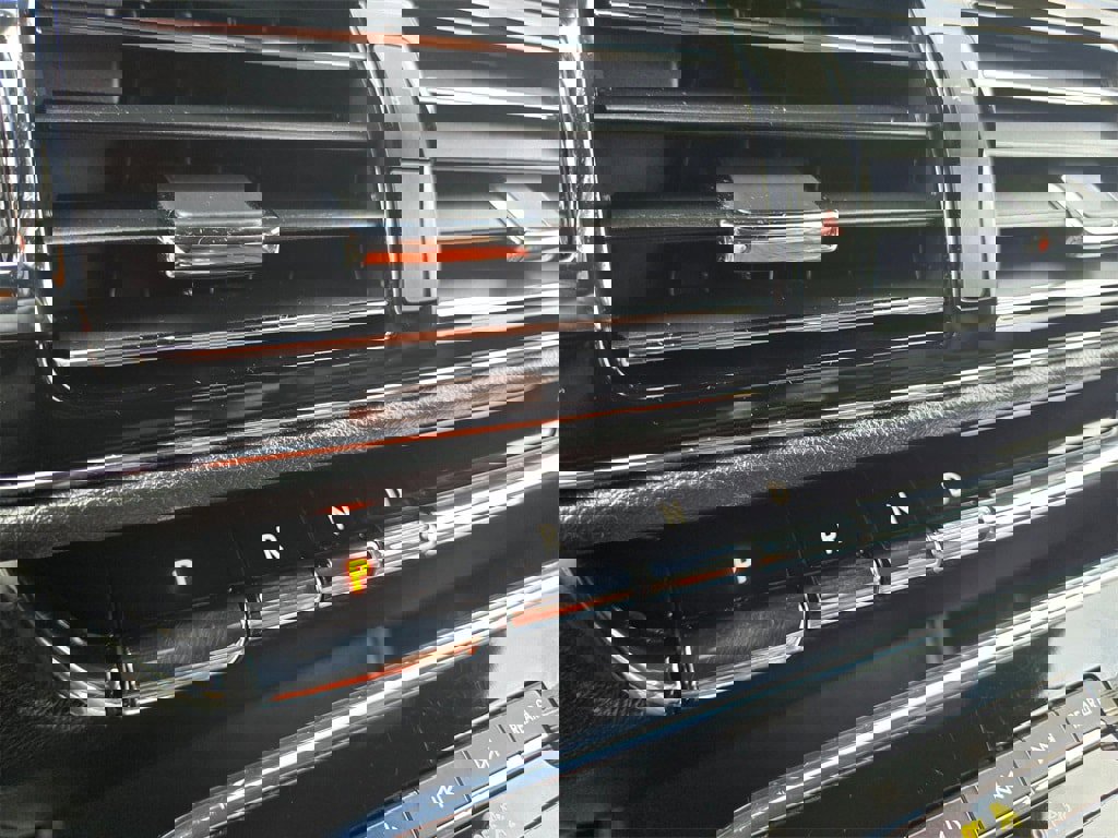 Used 2024 Lincoln Navigator L Premiere image 20