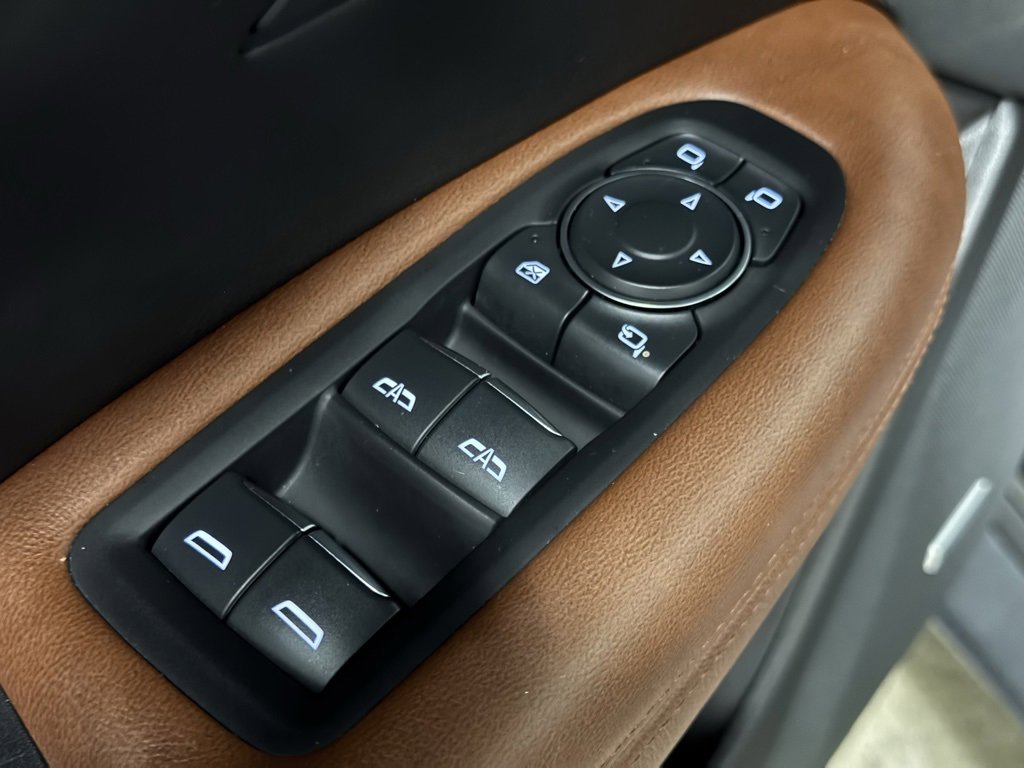 Used 2024 Cadillac XT5 Premium Luxury image 35