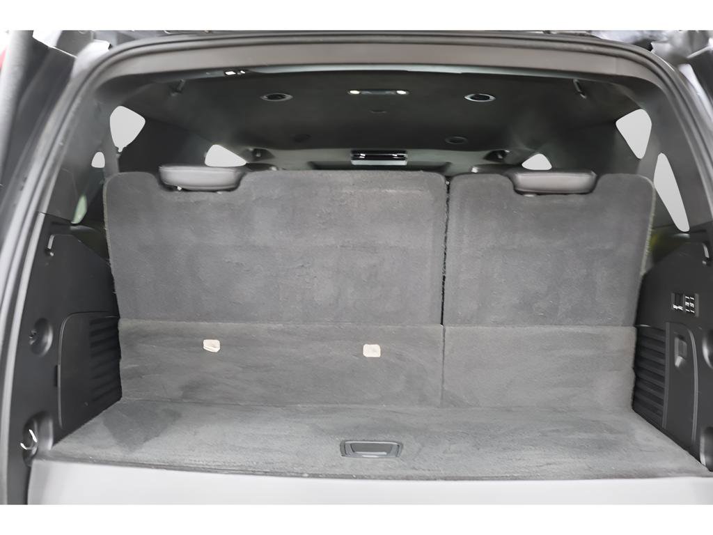 Used 2020 Cadillac Escalade Platinum image 27