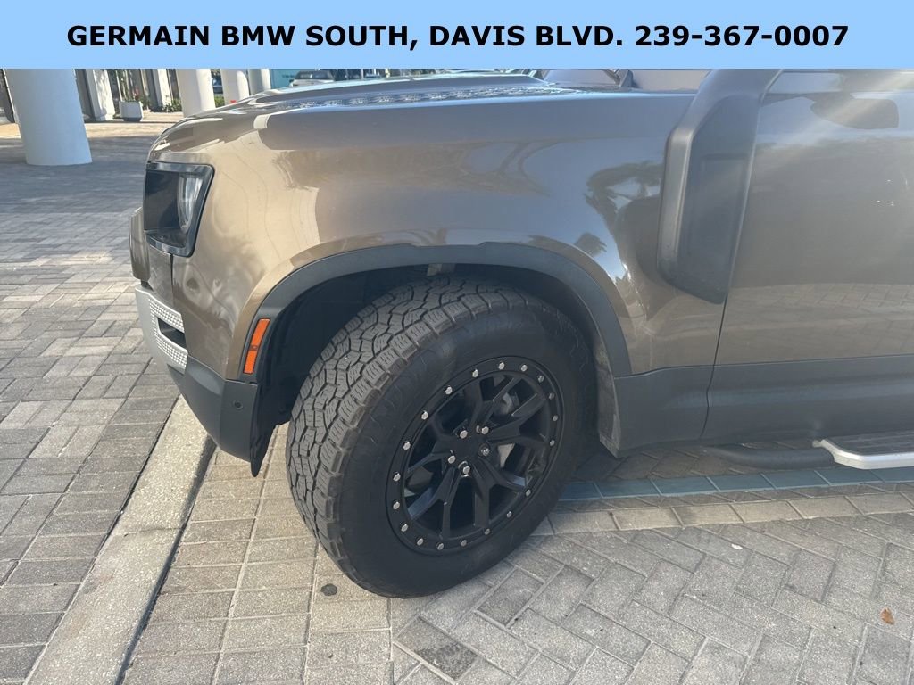 Used 2020 Land Rover Defender 110 SE image 7