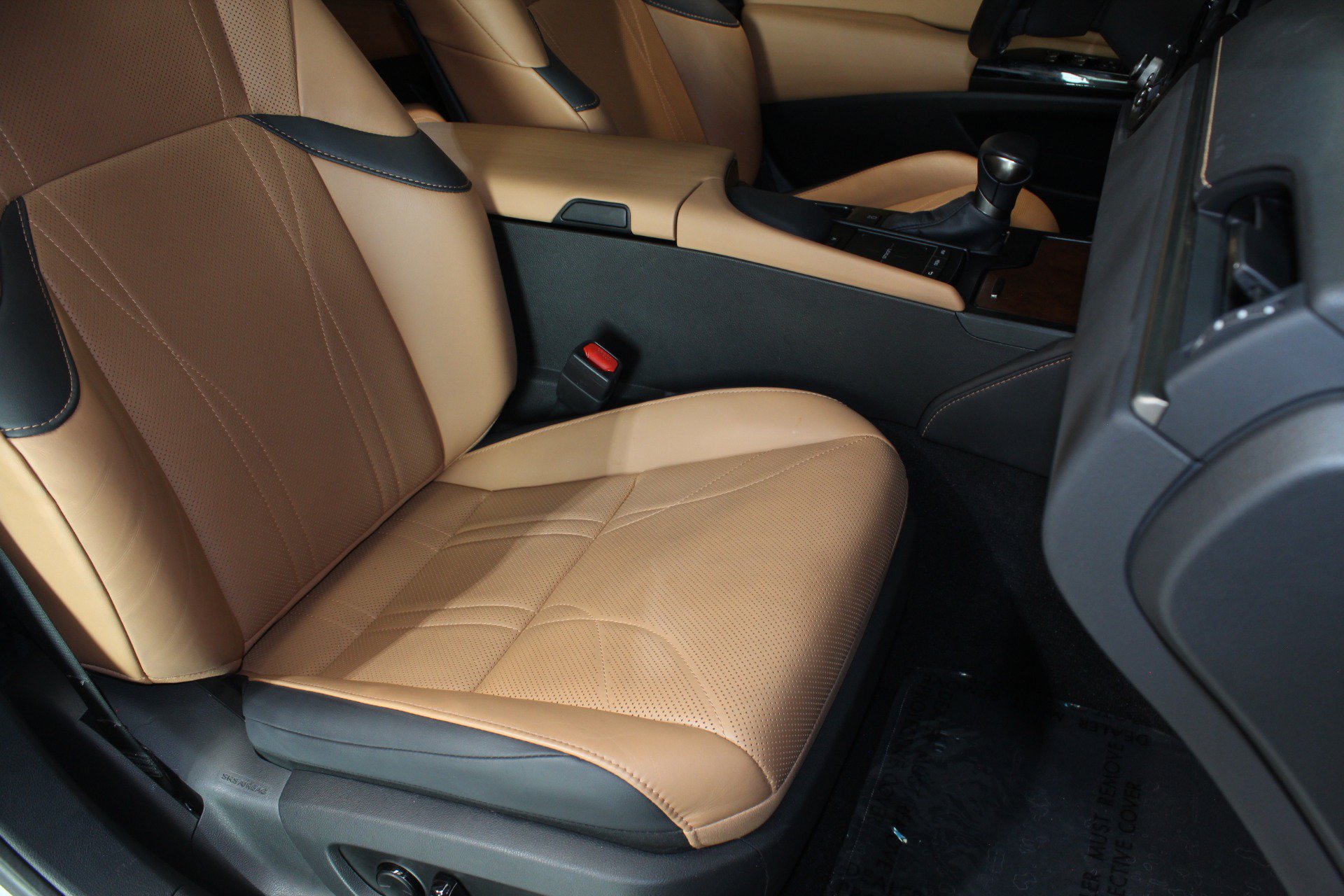 Used 2022 Lexus ES 300h Ultra Luxury w/ Accessory Package 2 FWD image 51