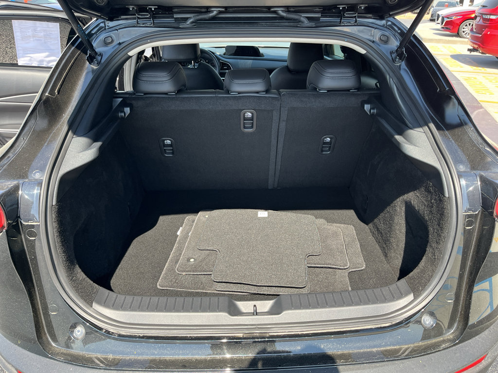 Certified 2025 MAZDA CX-30 AWD 2.5 S w/ Preferred Package image 31