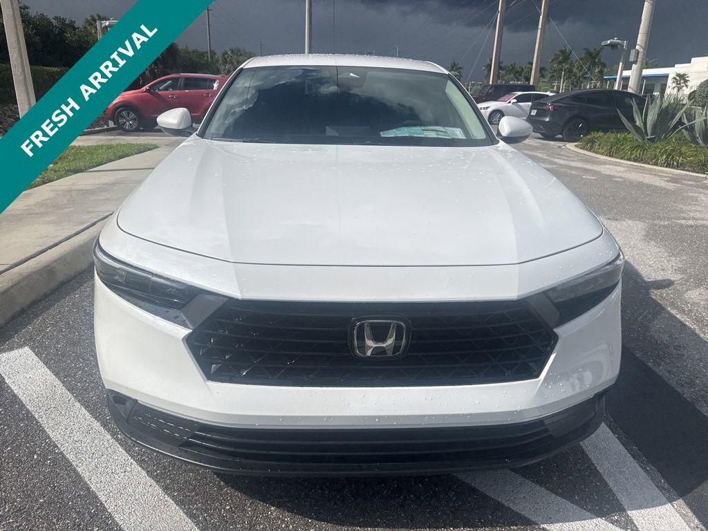 Used 2025 Honda Accord LX image 5