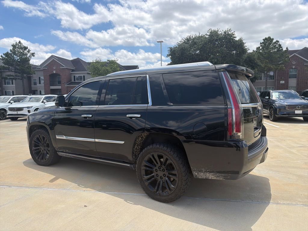 Used 2018 Cadillac Escalade Premium Luxury w/ LPO, Radiant Package AWD/4WD image 4