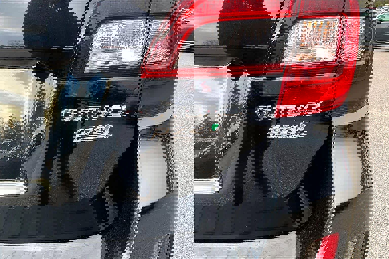 Used 2015 Subaru Outback 2.5i Limited image 10