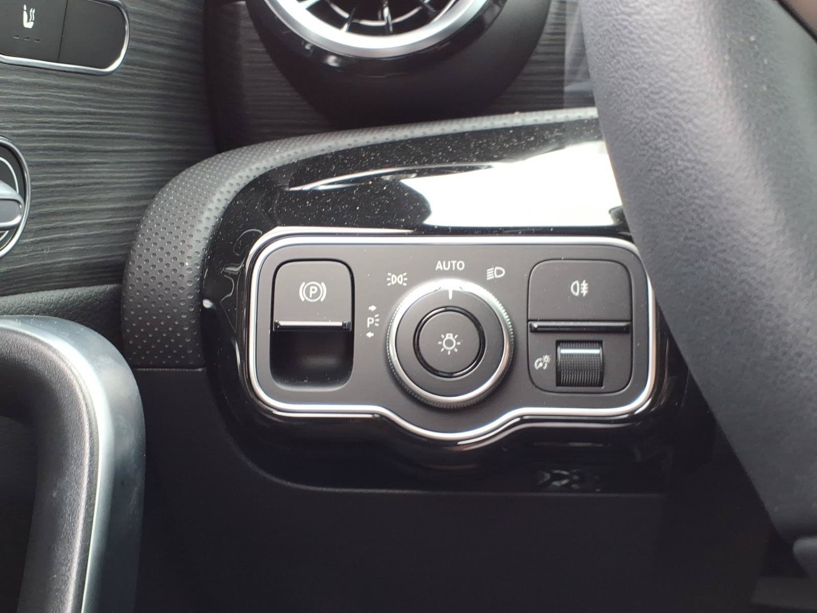 New 2026 Mercedes-Benz CLA 250 4MATIC image 22