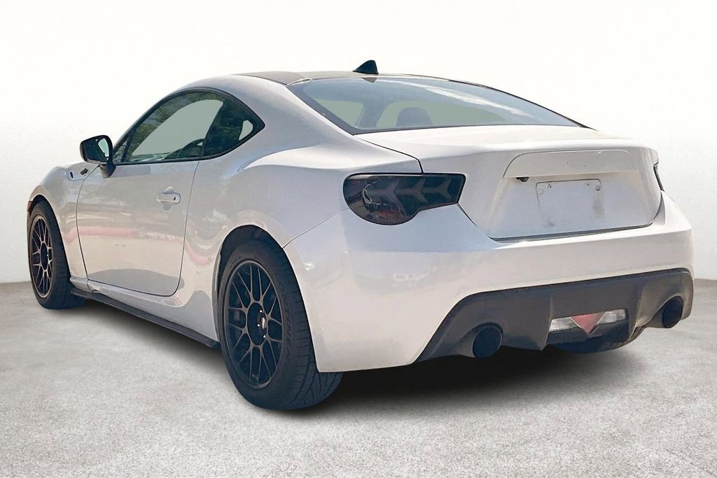 Used 2016 Scion FR-S image 2