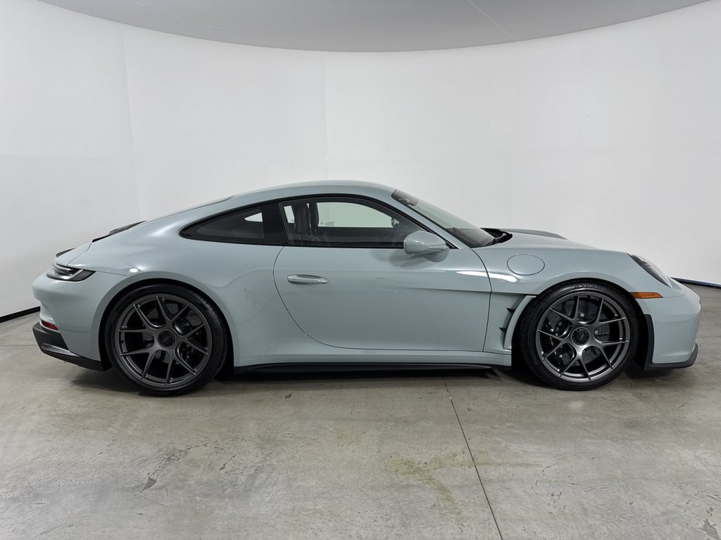 Certified 2024 Porsche 911 GT3 RS RWD image 8
