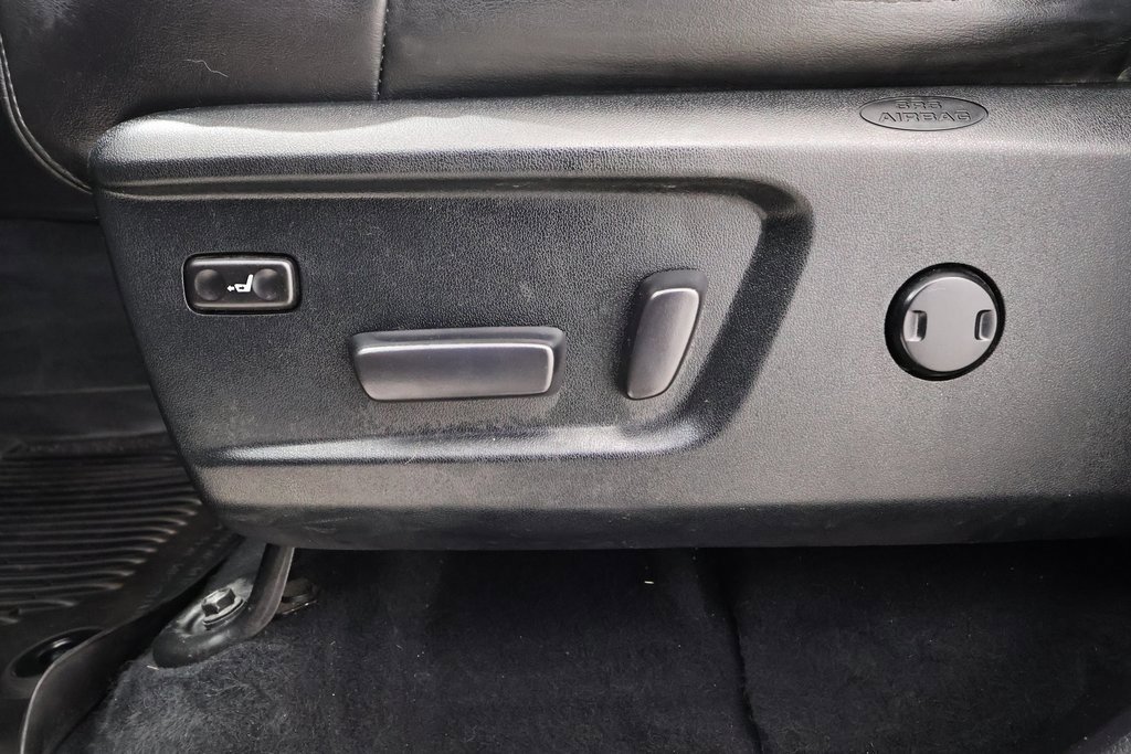 Used 2021 Toyota Tundra Platinum image 14