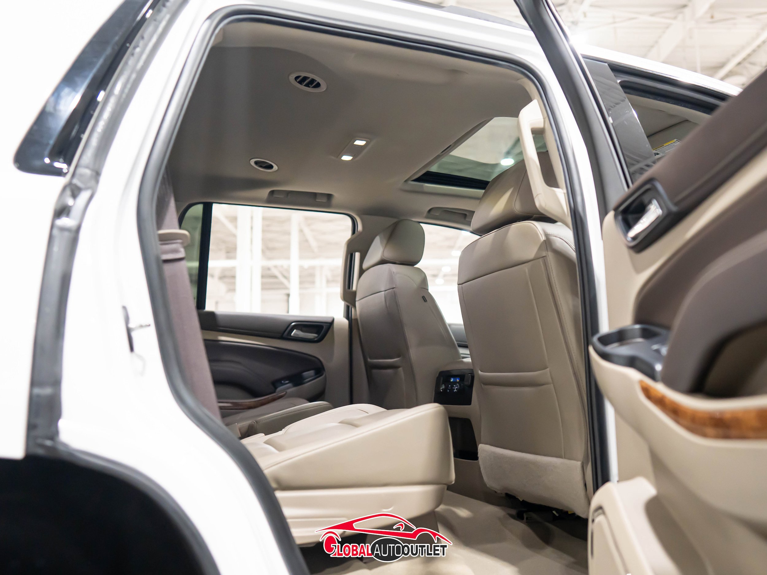 Used 2020 Chevrolet Tahoe Premier w/ RST 6.2L Performance Edition image 19