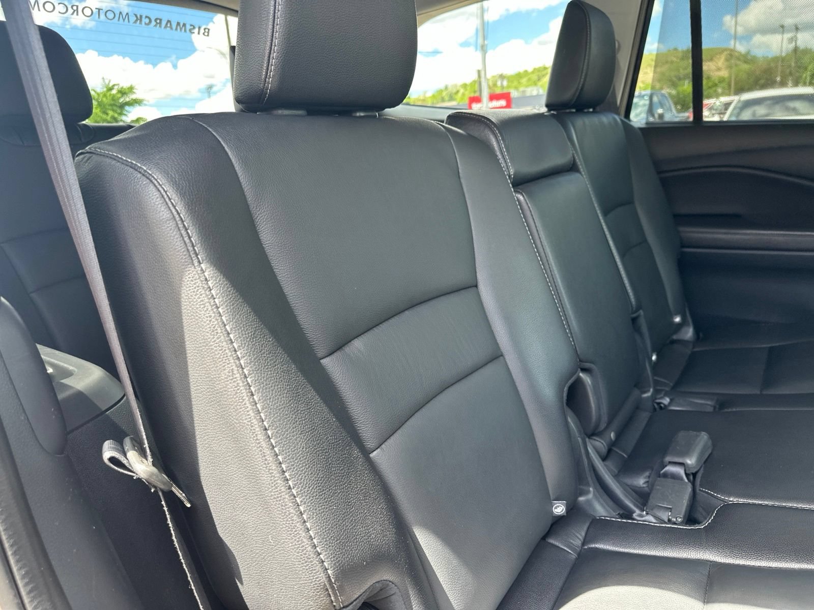 Used 2016 Honda Pilot Touring image 40