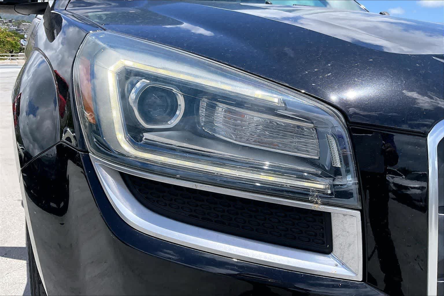 Used 2017 GMC Acadia Limited SLT AWD/4WD image 31