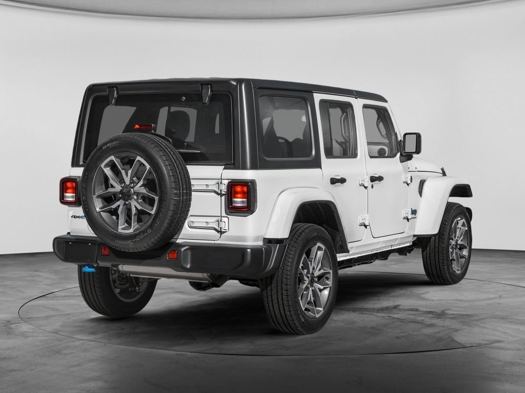 Used 2024 Jeep Wrangler Unlimited Rubicon 4xe AWD/4WD image 3
