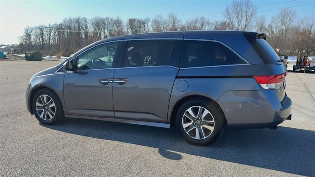 Used 2016 Honda Odyssey Touring Elite image 6