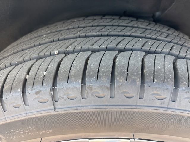 Used 2024 Chevrolet Equinox Premier AWD/4WD image 13