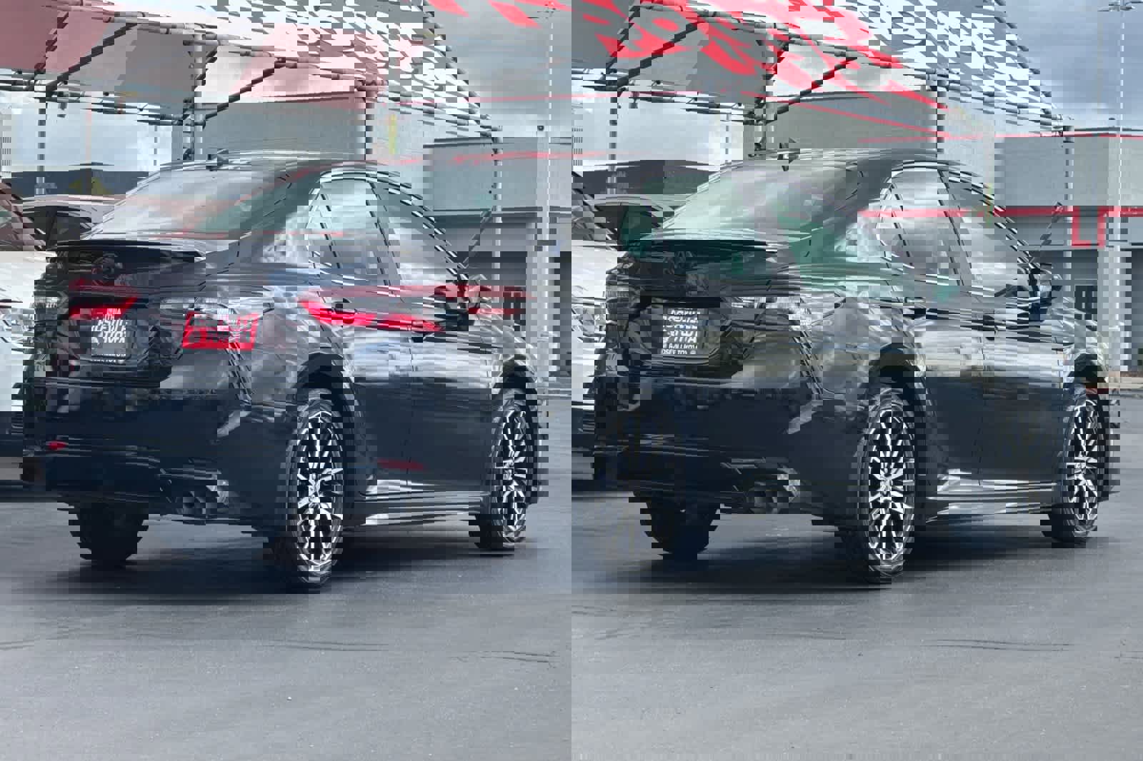 Certified 2023 Toyota Camry SE image 2