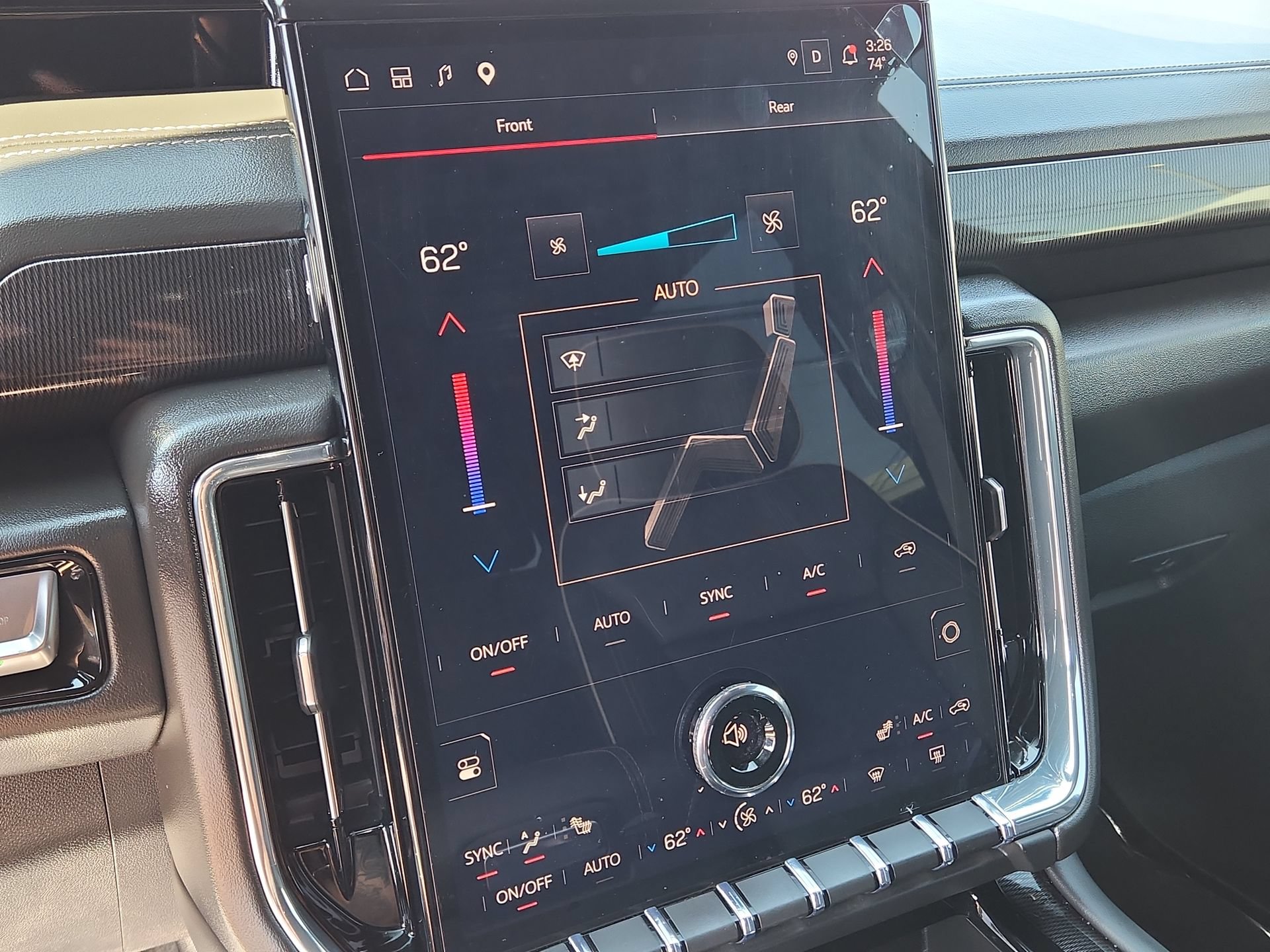 Used 2025 GMC Yukon Elevation AWD/4WD image 16