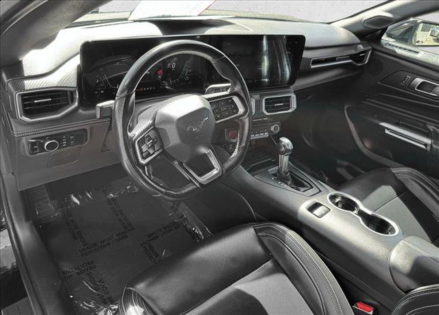 Used 2024 Ford Mustang Premium image 11