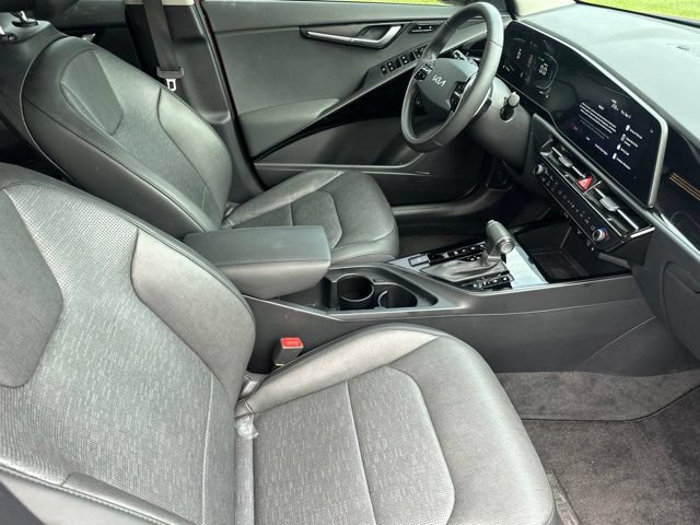 Certified 2024 Kia Niro FWD image 27