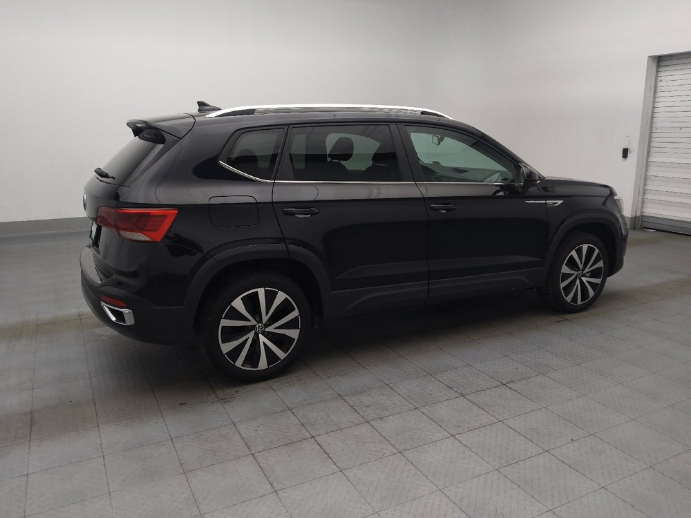 Used 2022 Volkswagen Taos SE FWD image 10