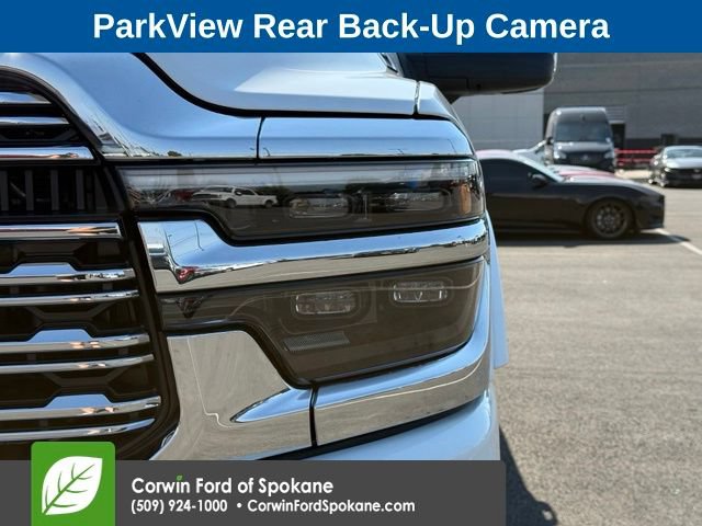 Used 2025 RAM 2500 Limited AWD/4WD image 8