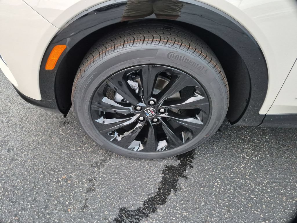 New 2026 Buick Envista Sport Touring w/ Studio Series FWD image 14