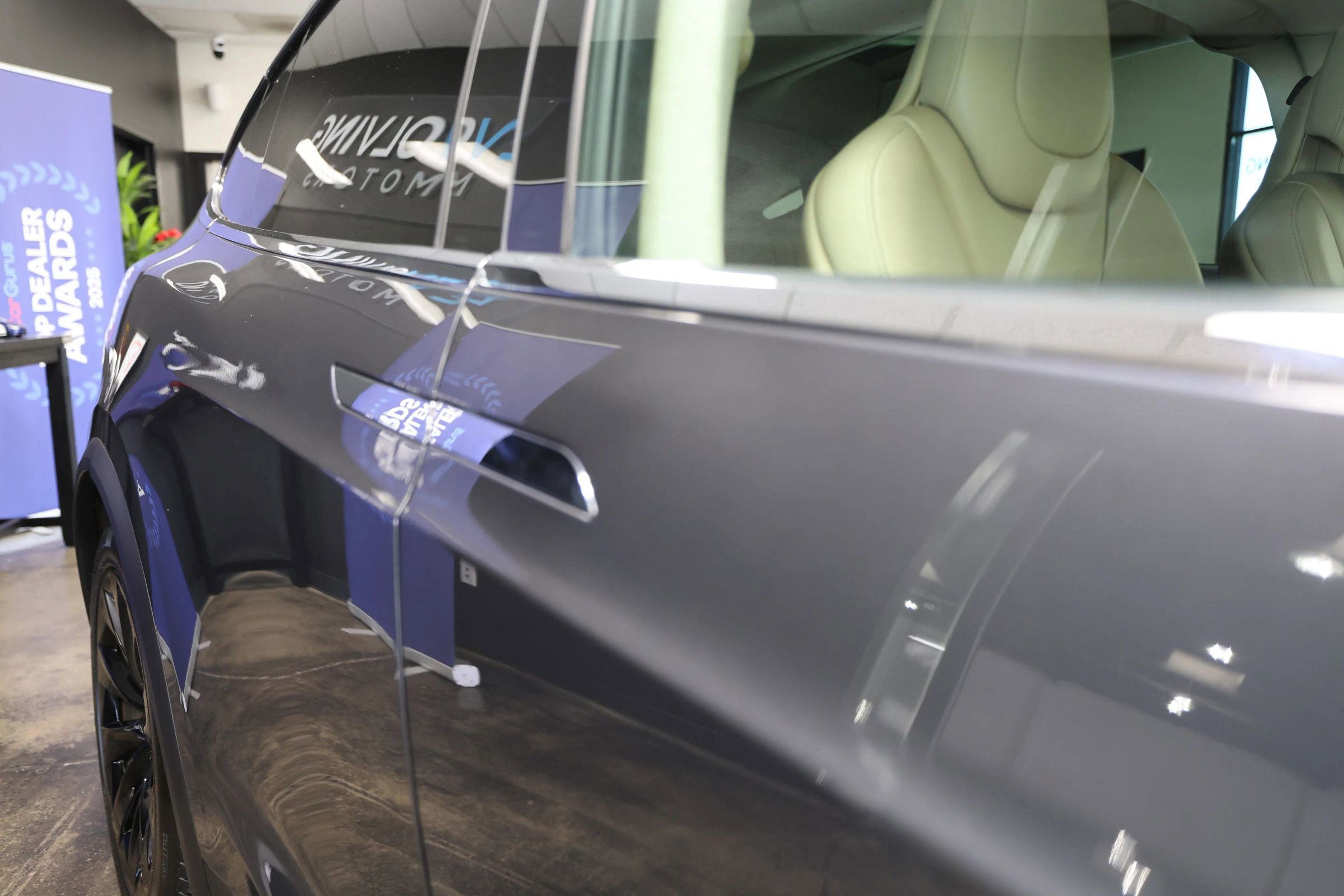 Used 2017 Tesla Model X 100D image 17