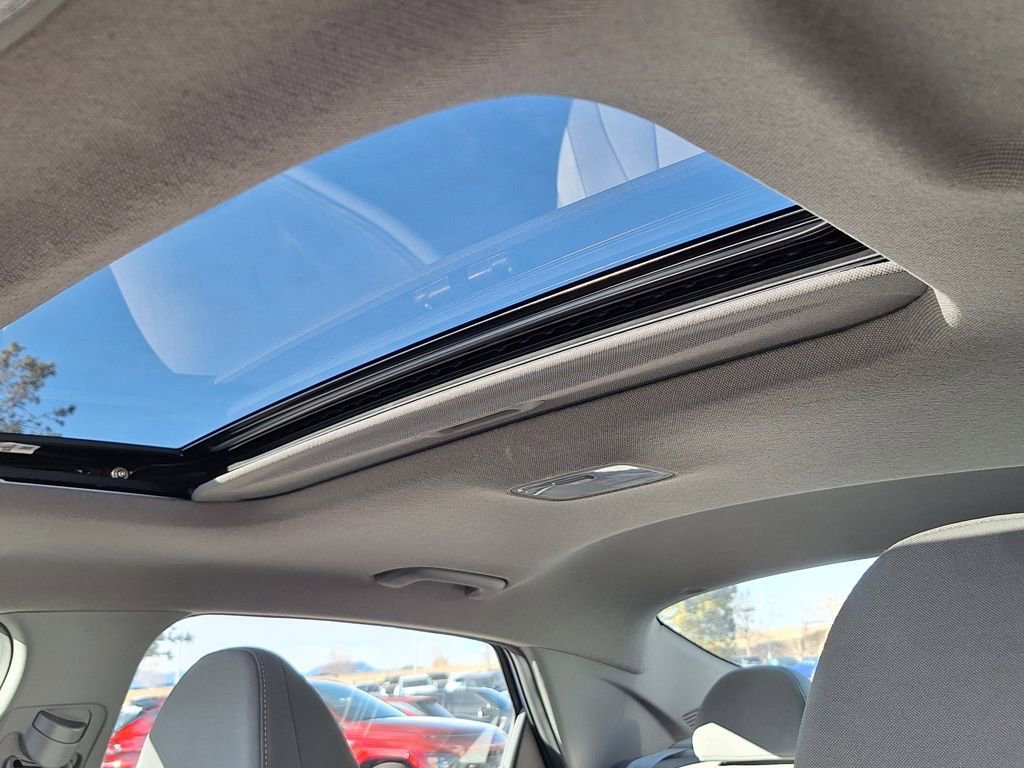 New 2025 Hyundai Elantra SEL image 24