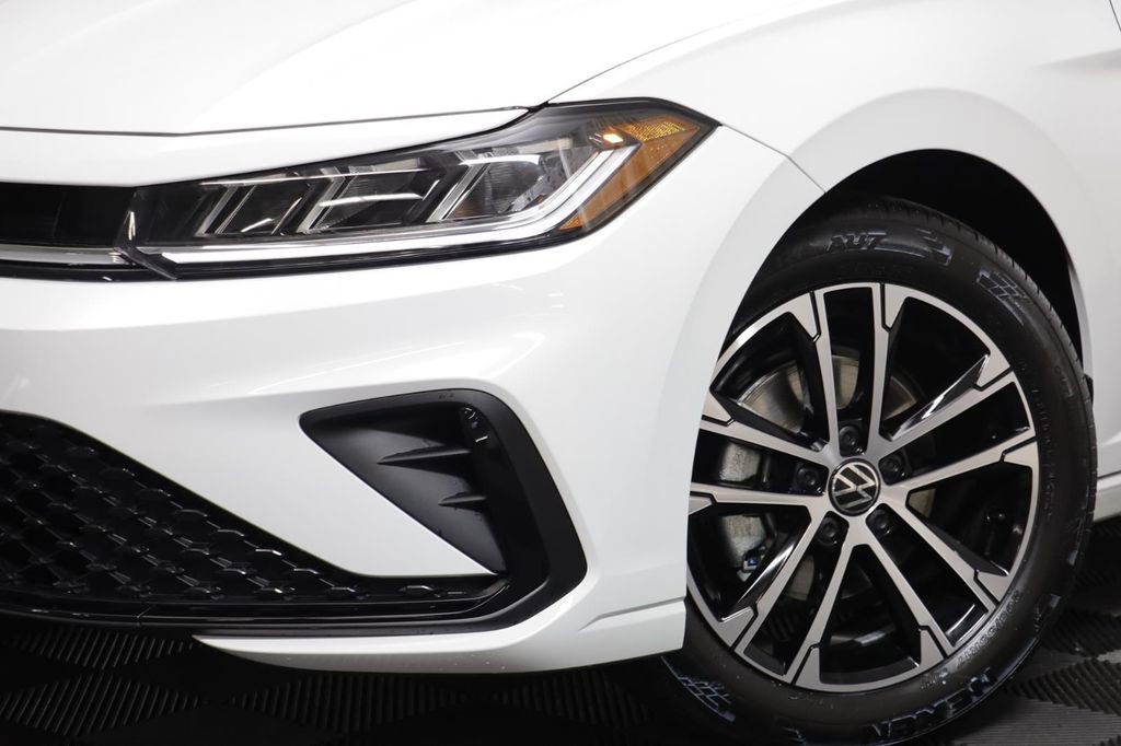 New 2026 Volkswagen Jetta Sport image 4