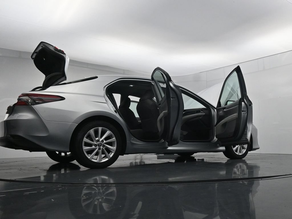Used 2023 Toyota Camry LE FWD image 44