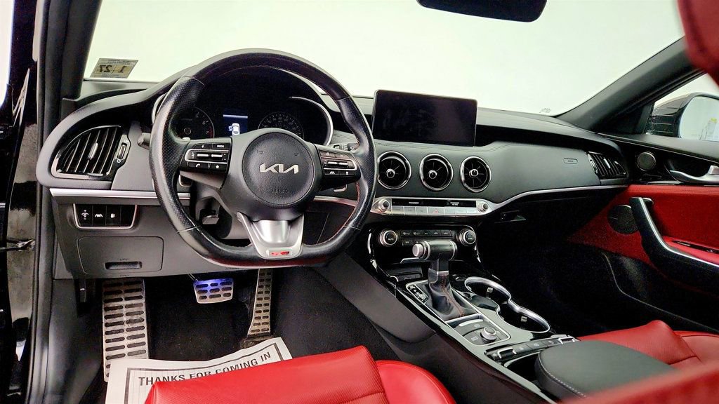 Used 2022 Kia Stinger GT-Line w/ Sun & Sound Package image 13