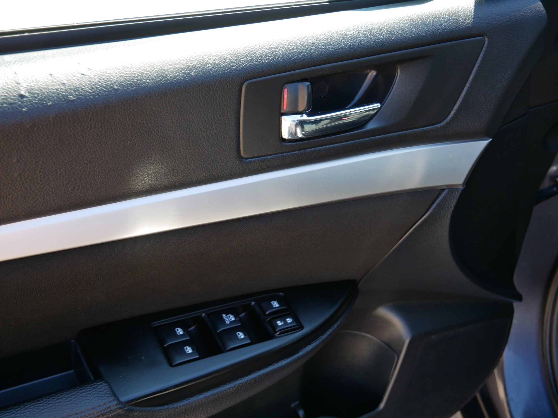 Used 2014 Subaru Outback 2.5i Premium AWD/4WD image 20