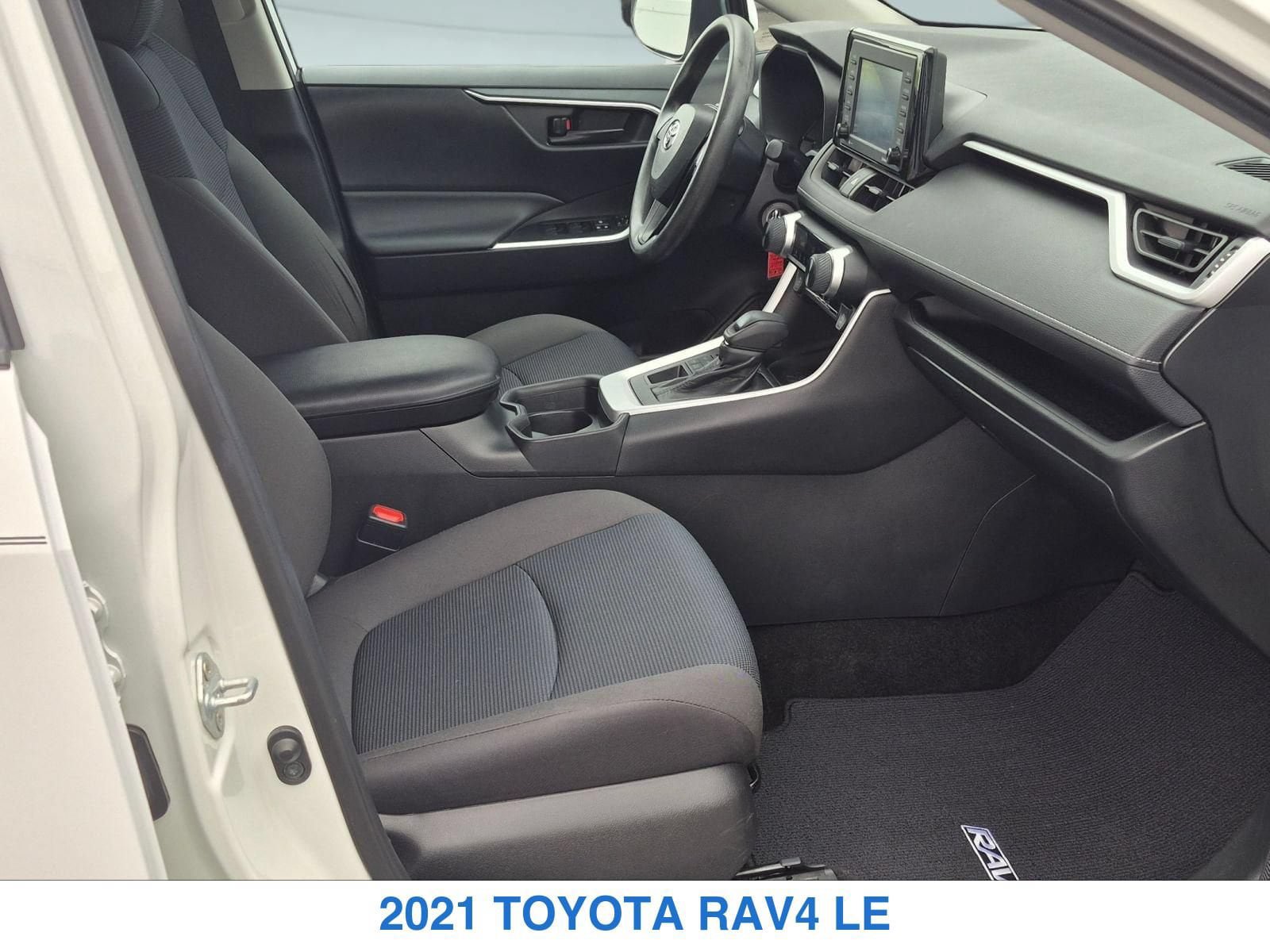 Used 2021 Toyota RAV4 LE w/ Carpet Mat Package (TMS) AWD/4WD image 26