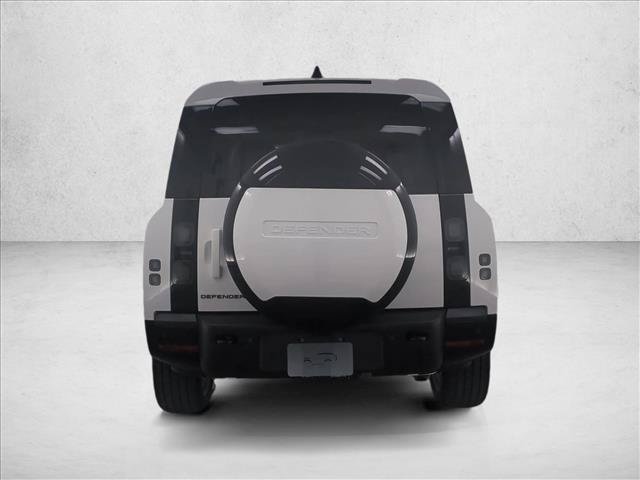 New 2026 Land Rover Defender 130 X-Dynamic SE AWD/4WD image 9